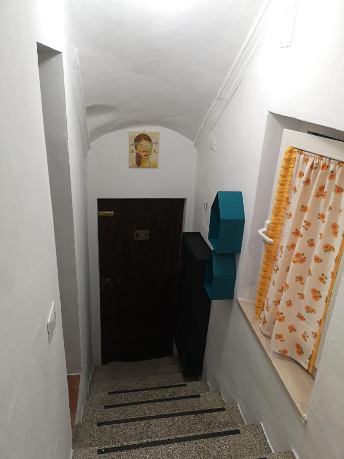 Appartamento Tipico In Centro Storico Урбино Екстериор снимка